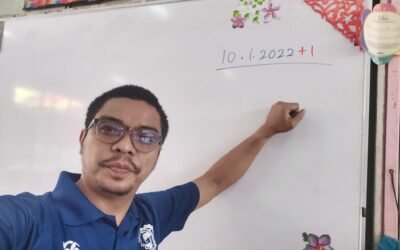 Tulis hari dan tarikh, baru pusing depan dengar beberapa murid jerit