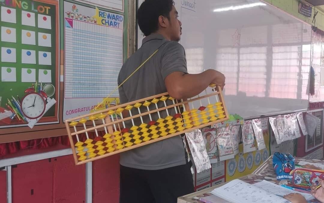 Lawak Teka-Teki di Kelas