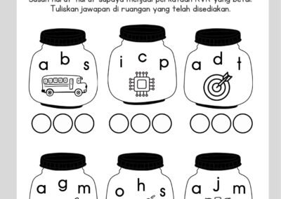 Lembaran kerja perkataan KVK aktiviti susun huruf untuk murid awal membaca