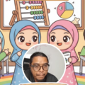 Poster Rakaman Matematik Tahun 4, 5 & 6 bertarikh 6 Oktober 2025 dengan ilustrasi chibi murid perempuan berkhimar dalam suasana kelas Matematik yang ceria, papan putih dan alat bantu mengajar, serta gambar Cikgu Mohd Fadli Salleh di bahagian bawah bersama makluman kelas RM5 dan percuma untuk asnaf.