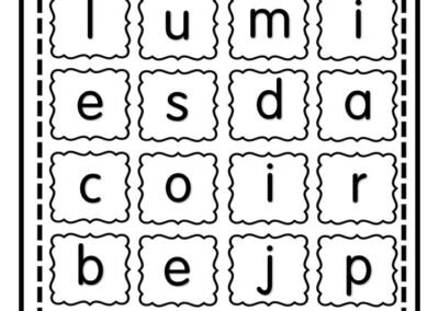 Aktiviti warnakan huruf vokal dalam perkataan mudah